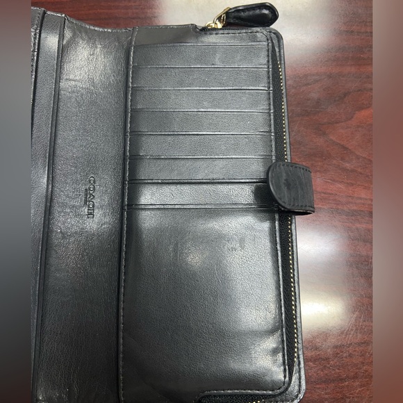 Pre-owned Authentic COACH Wallet Women’s Black Gold Large - Picture 4 of 7